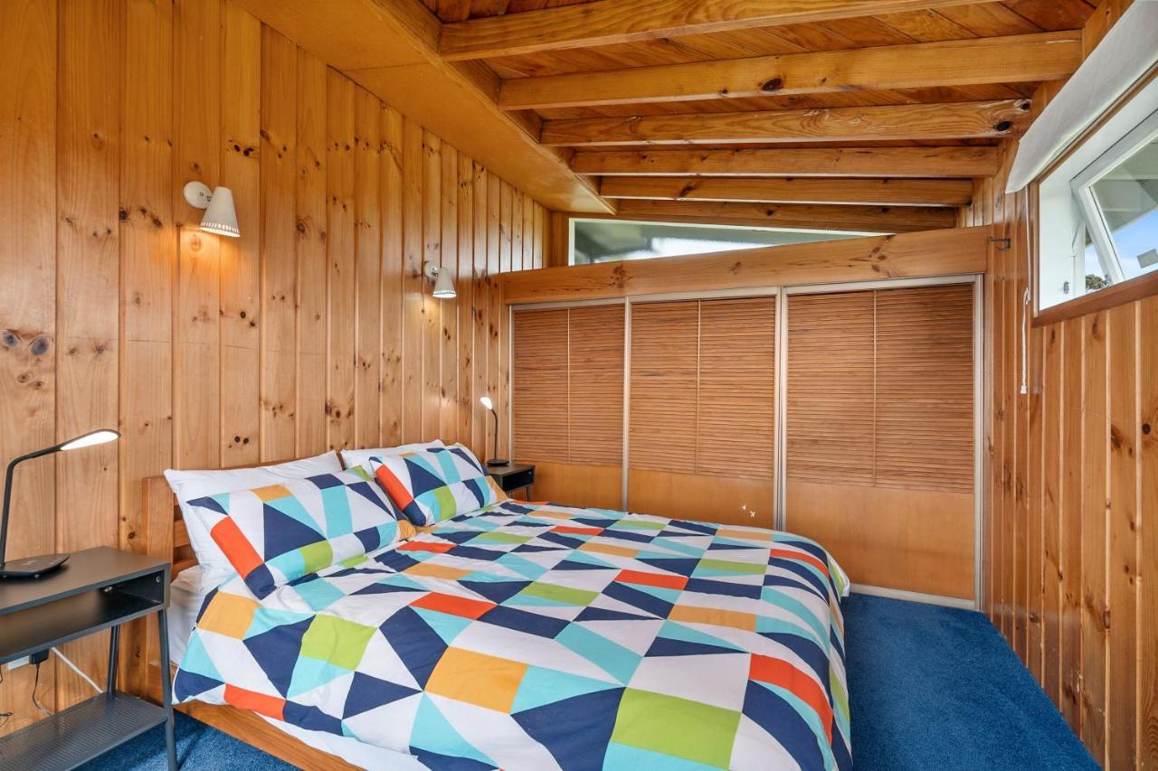 Queenie - Waikanae Beach Holiday Home Buitenkant foto